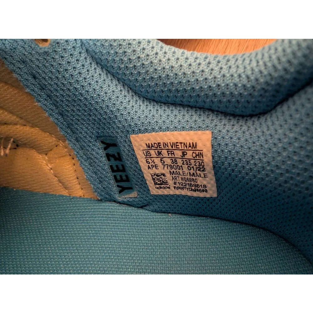 Adidas Yeezy Boost 700 Hi-Res Blue Black Sneakers 6.5 (Big Boy) / Women's 8